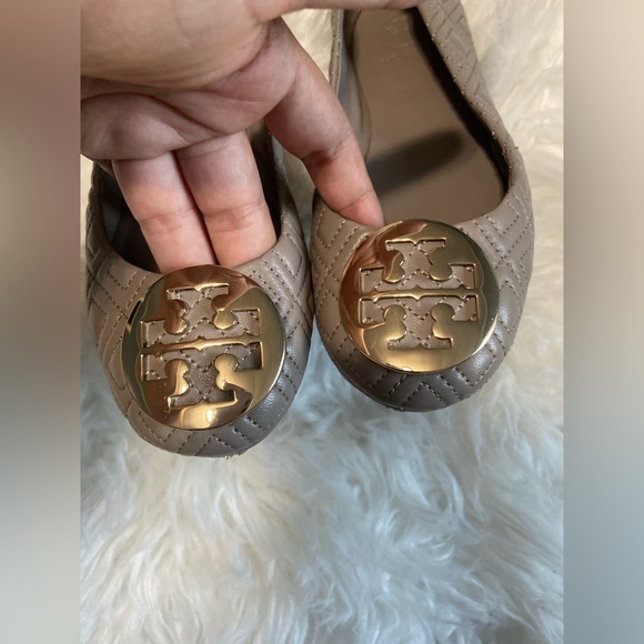 Tory Burch Logo charcoal flats size 6 women’s - Picture 6 of 6
